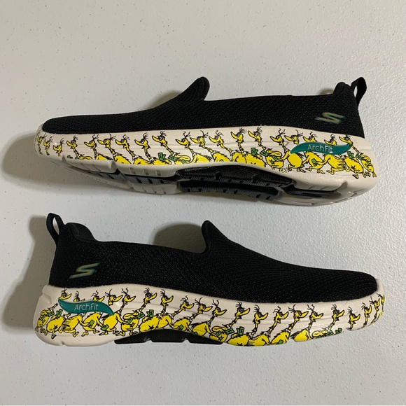 Skechers Go Walk Arch Fit Green Belly Dr. Seuss Sneakers-Size 6.5 NWOT - Picture 9 of 14